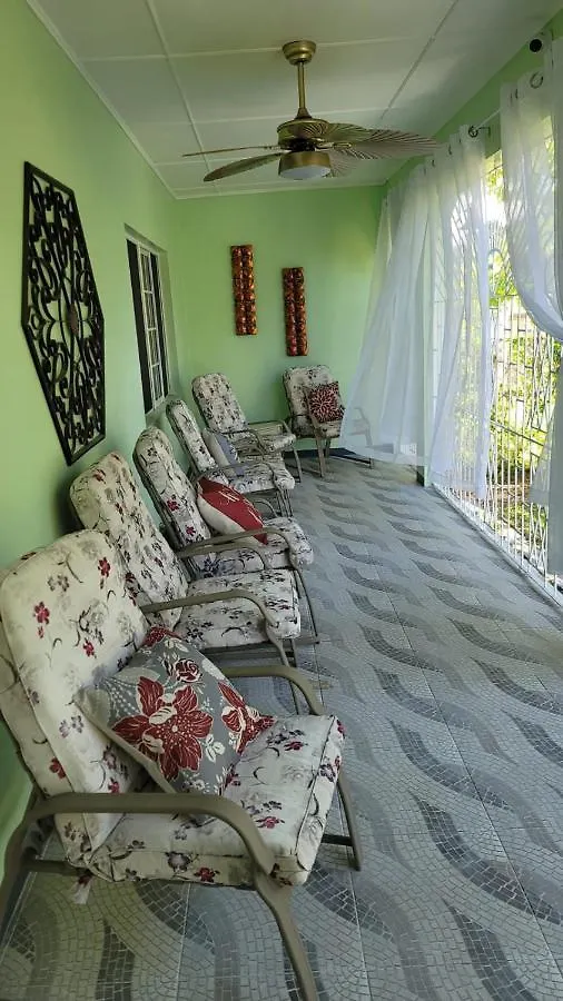 Nyaraló Elizabeth Retreat - Island Time Villa Ocho Rios Jamaica