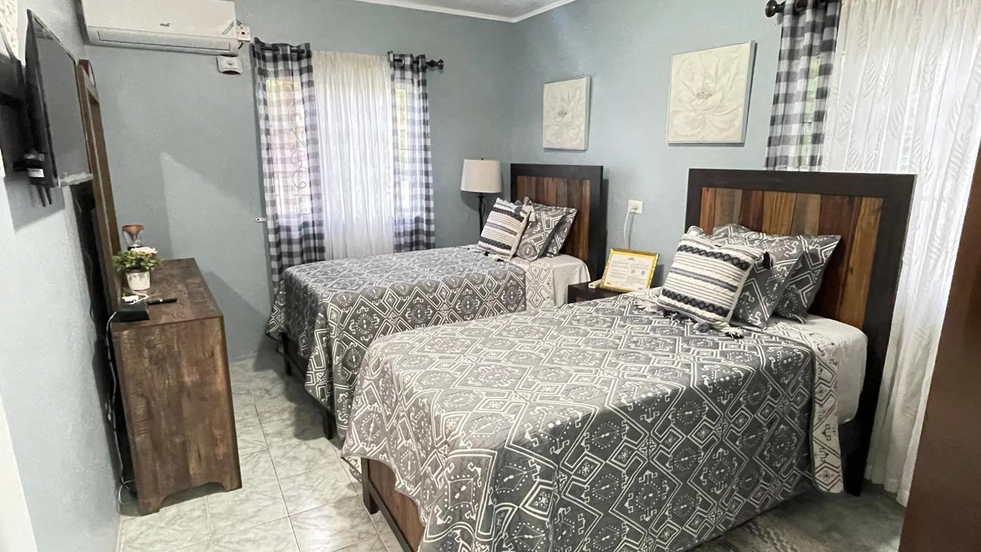 Nyaraló Elizabeth Retreat - Island Time Villa Ocho Rios